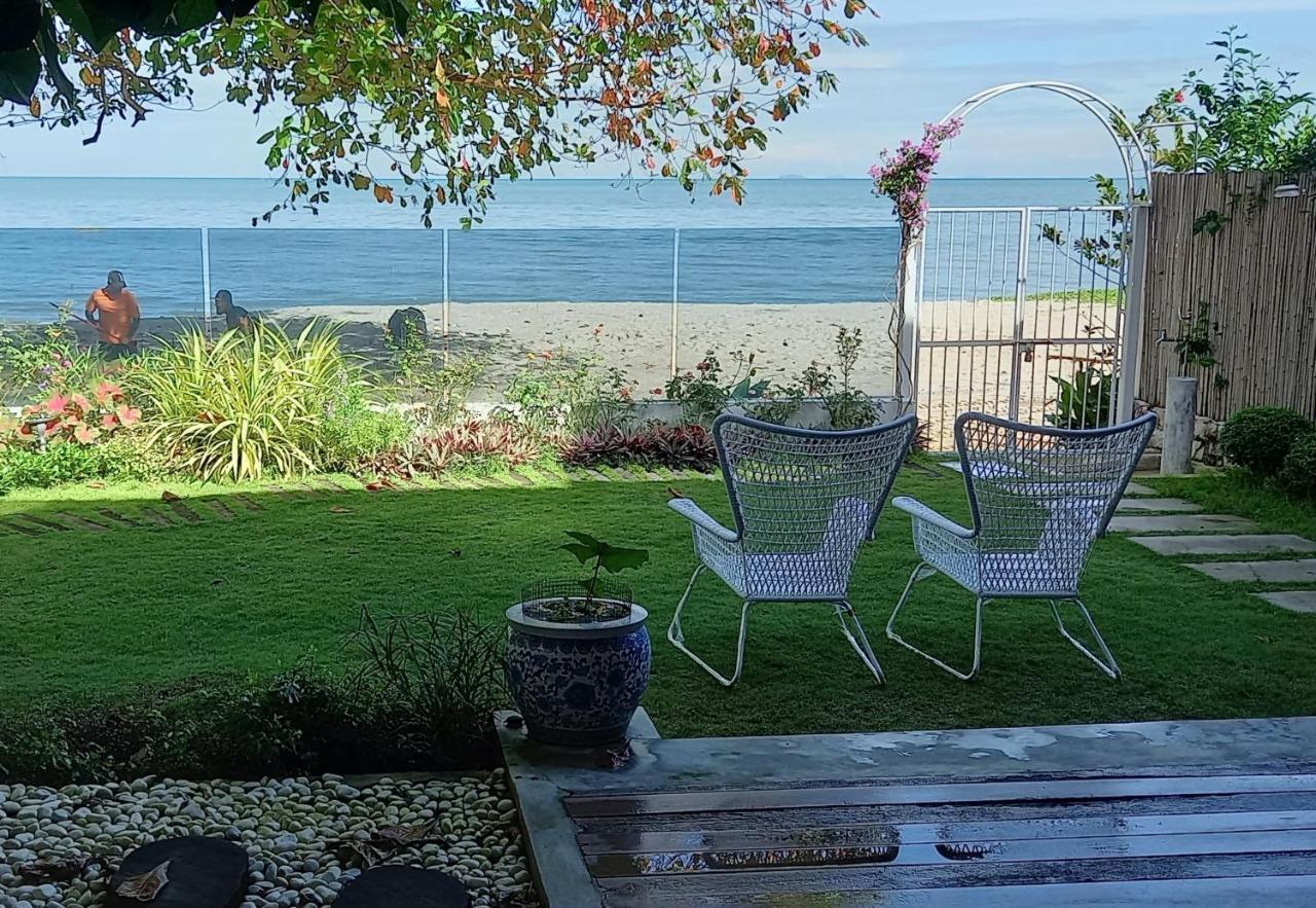Smell Rose Beach Garden バツーフェリンギビーチ エクステリア 写真