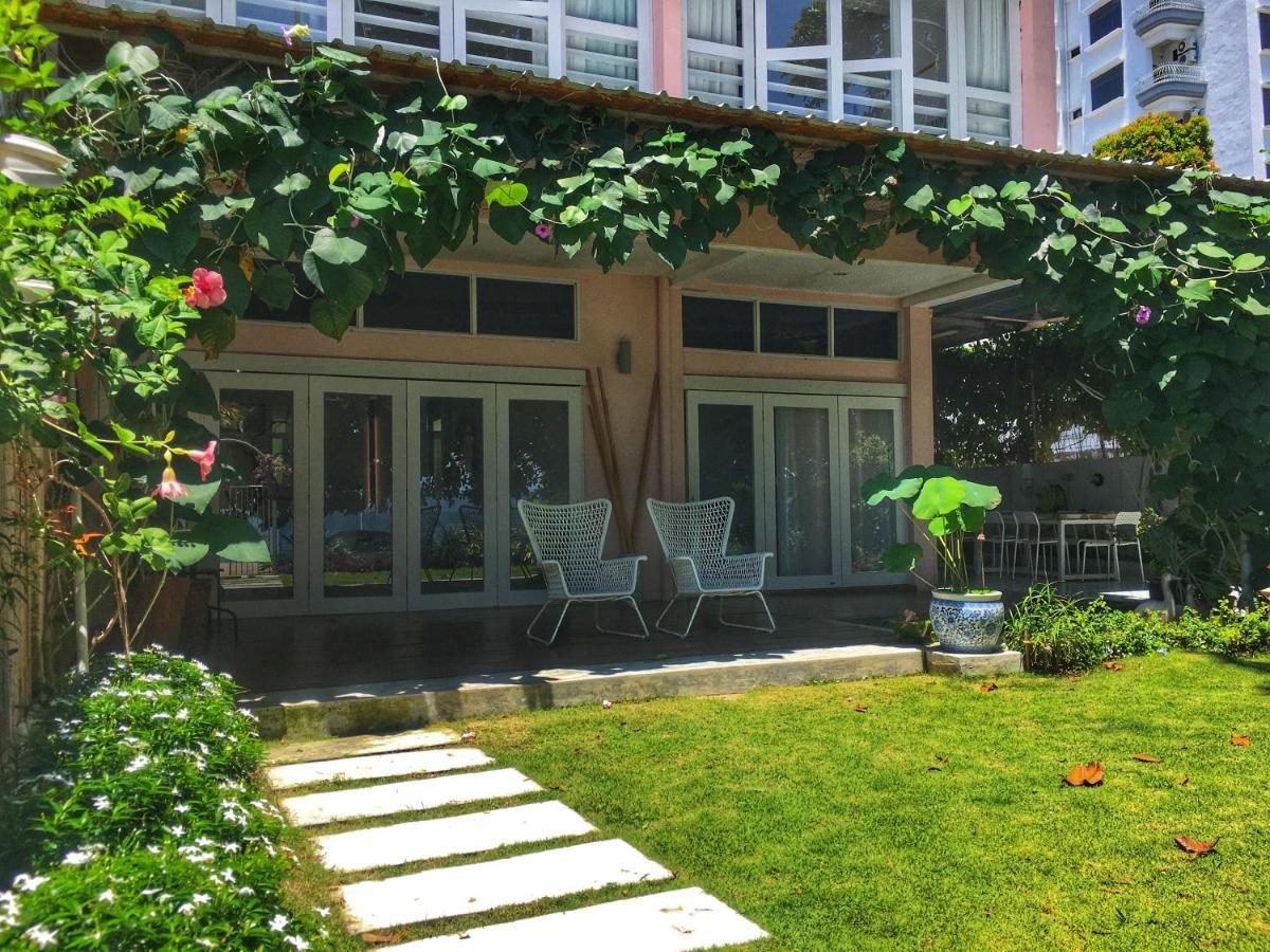 Smell Rose Beach Garden バツーフェリンギビーチ エクステリア 写真