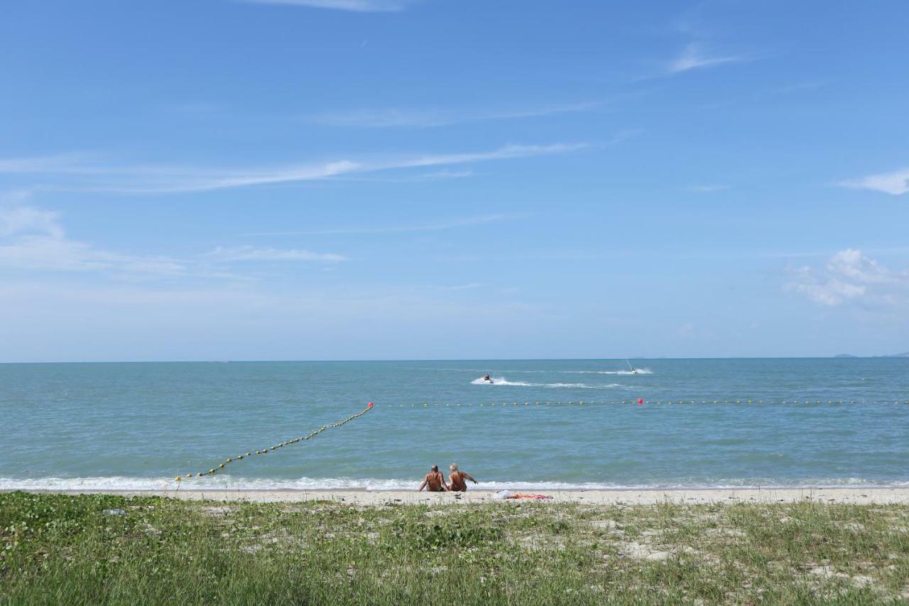 Smell Rose Beach Garden バツーフェリンギビーチ エクステリア 写真